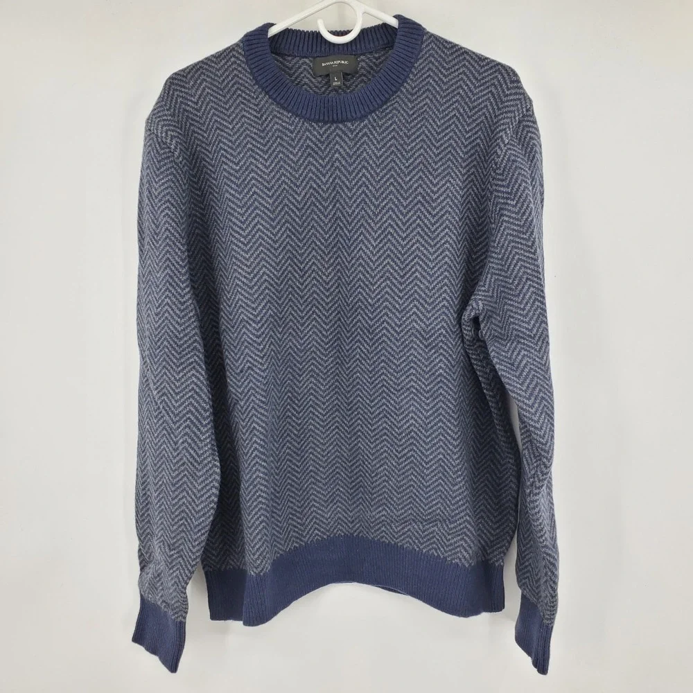 Banana Republic Men's Cozy Herringbone‎ Knit Crew Neck Sweater Blue Grey Large